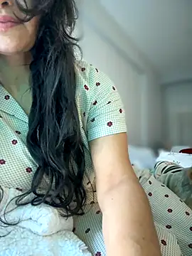 Ofcourseoneday online show from November 2025 08:18:02 AM