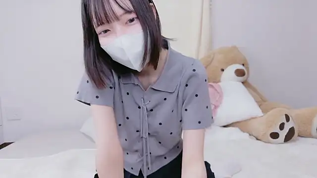 Azusa 128 online show from September 2025 07:48:01 AM