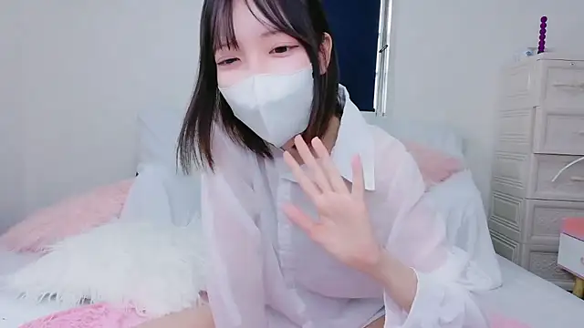Azusa 128 online show from September 2025 07:29:01 AM