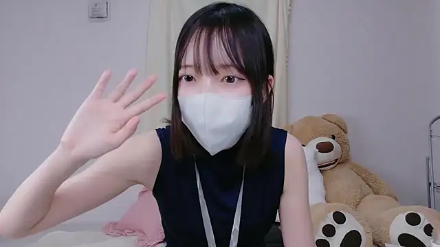 Azusa 128 online show from October 2025 10:49:02 AM