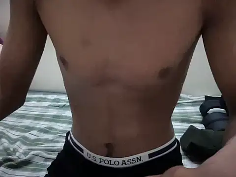 Snapshot of hyderabadii_boi chatting on November 2025 01:26:01 PM hyderabadii boi online show from November 2025 01:26:01 PM