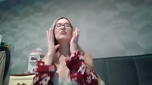 Snapshot of Jugira chatting on January 2026 10:30:02 PM Jugira online show from January 2026 10:30:02 PM