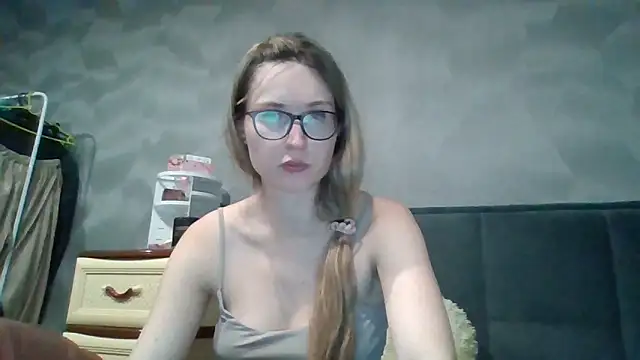 Snapshot of Jugira chatting on February 2026 10:54:01 PM Jugira online show from February 2026 10:54:01 PM