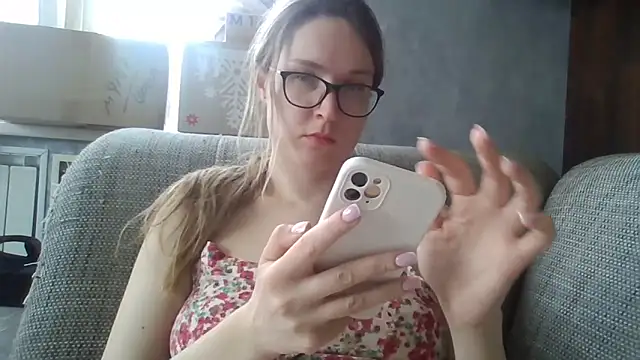 Snapshot of Jugira chatting on May 2026 01:52:02 PM Jugira online show from May 2026 01:52:02 PM