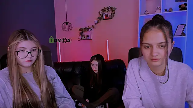 barbara crazy online show from March 2026 08:30:01 PM