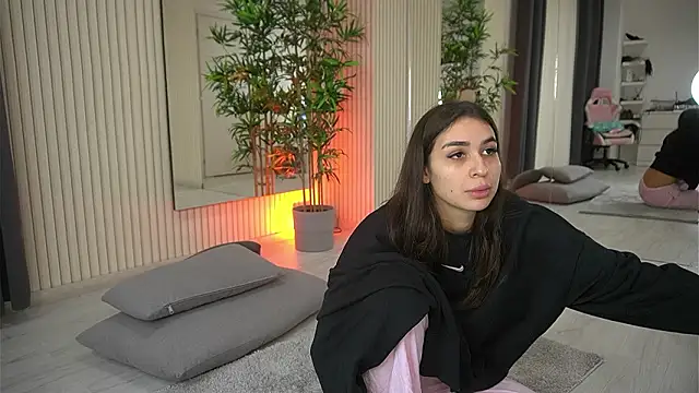 EmmaBlanco online show from February 2026 08:41:01 PM