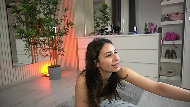 EmmaBlanco online show from March 2026 06:08:02 AM