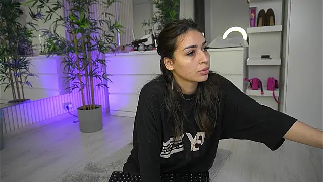 EmmaBlanco online show from April 2026 05:58:01 AM