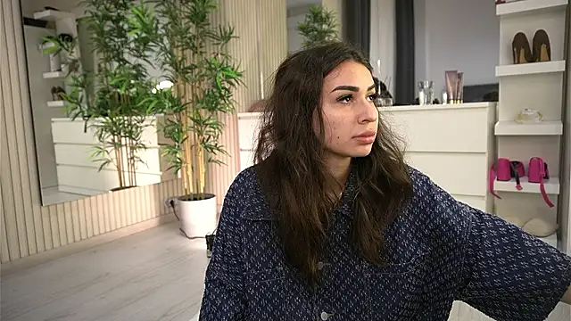 EmmaBlanco online show from March 2026 06:35:01 AM