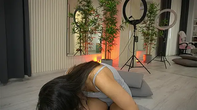 EmmaBlanco online show from September 2025 05:19:02 AM