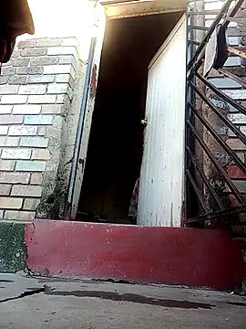 RFeltomWhitJ online show from November 2025 04:00:02 AM