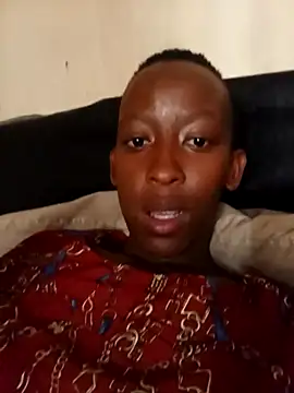 RFeltomWhitJ online show from October 2025 08:35:02 AM