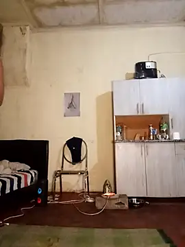 RFeltomWhitJ online show from October 2025 11:47:02 PM