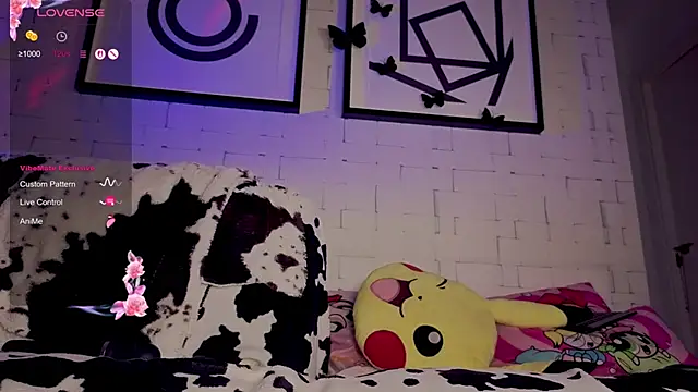 Snapshot of nikkichu chatting on November 2025 06:46:02 AM nikkichu online show from November 2025 06:46:02 AM