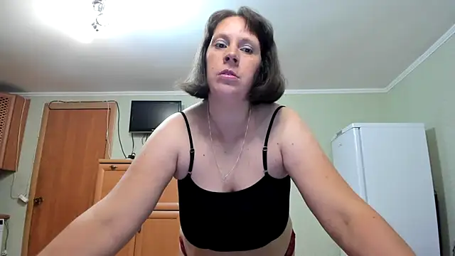 KATTYWARM  online show from September 2025 10:48:02 PM