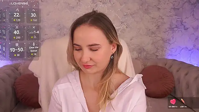 SofieBloom online show from October 2025 10:55:01 PM