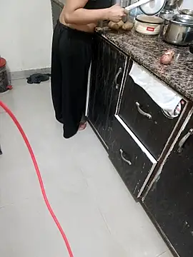 Snapshot of Pihu_Chopra chatting on October 2025 03:13:01 PM Pihu Chopra online show from October 2025 03:13:01 PM