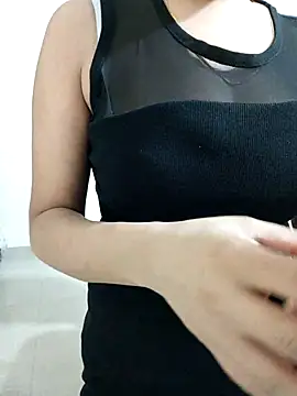 Snapshot of Pihu_Chopra chatting on September 2025 02:48:01 PM Pihu Chopra online show from September 2025 02:48:01 PM