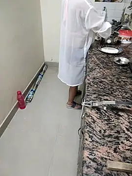 Snapshot of Pihu_Chopra chatting on September 2025 03:51:01 PM Pihu Chopra online show from September 2025 03:51:01 PM