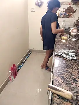 Snapshot of Pihu_Chopra chatting on September 2025 03:33:01 AM Pihu Chopra online show from September 2025 03:33:01 AM