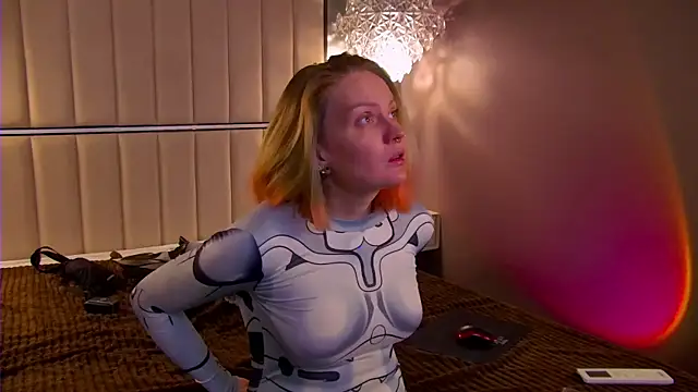 Snapshot of Kate_Storm chatting on November 2025 04:06:01 AM Kate Storm online show from November 2025 04:06:01 AM