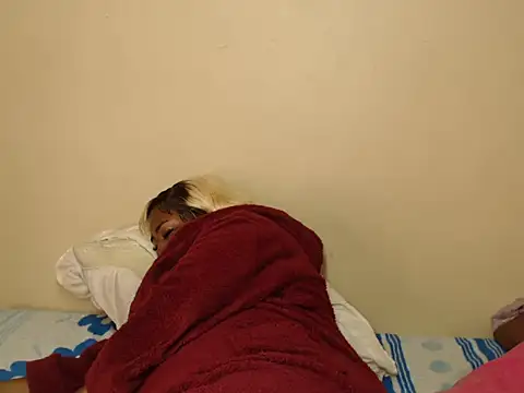 Snapshot of SexyEbonyy_ chatting on October 2025 05:41:02 AM SexyEbonyy online show from October 2025 05:41:02 AM