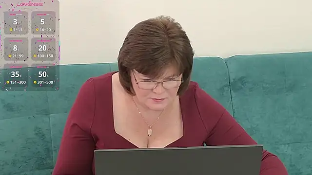 Snapshot of Sandra_Sunrise chatting on October 2025 08:59:01 AM Sandra Sunrise online show from October 2025 08:59:01 AM