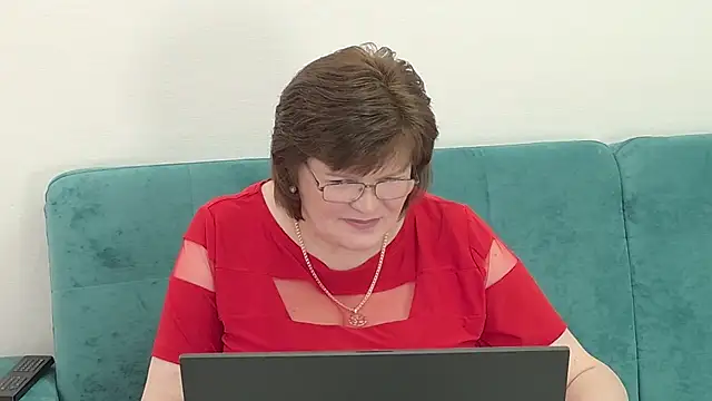 Snapshot of Sandra_Sunrise chatting on October 2025 10:06:02 AM Sandra Sunrise online show from October 2025 10:06:02 AM