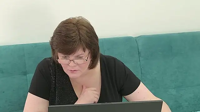 Sandra Sunrise online show from November 2025 08:51:02 AM