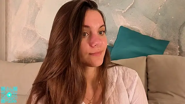 chloemilka online show from July 2026 06:51:01 PM