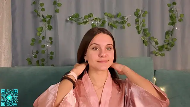 Snapshot of chloemilka chatting on October 2025 06:42:01 PM chloemilka online show from October 2025 06:42:01 PM