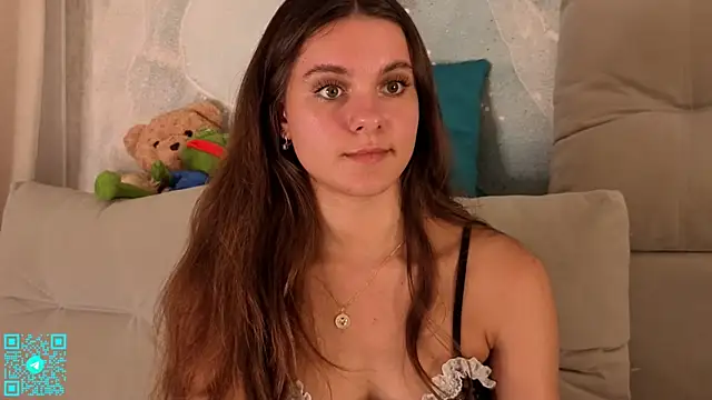 chloemilka online show from July 2026 05:10:01 PM