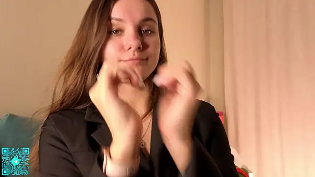 chloemilka online show from November 2025 05:34:01 PM