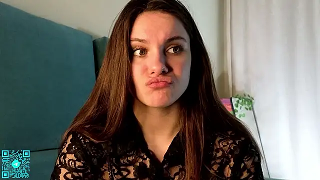 chloemilka online show from March 2026 05:13:02 PM