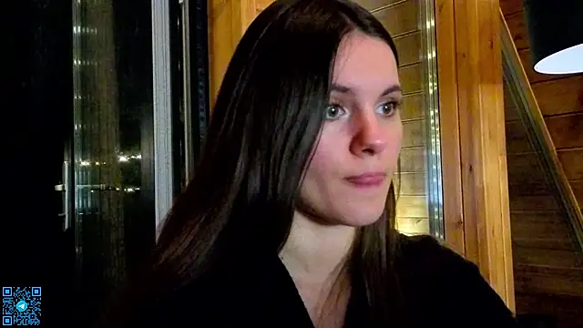 Snapshot of chloemilka chatting on May 2026 05:56:01 PM chloemilka online show from May 2026 05:56:01 PM