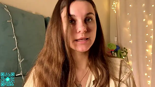 chloemilka online show from February 2026 05:23:02 PM