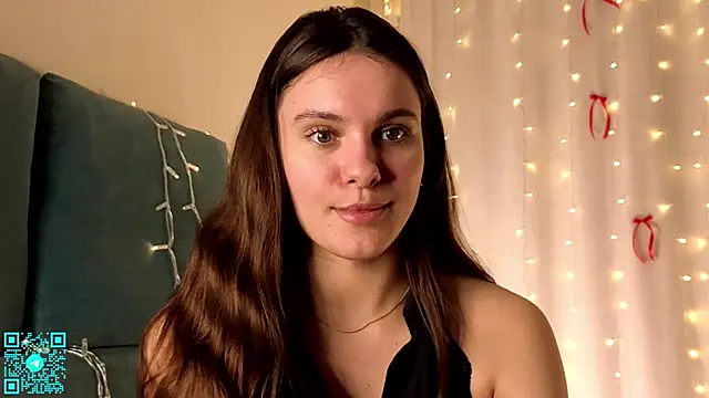 chloemilka online show from January 2026 06:00:01 PM