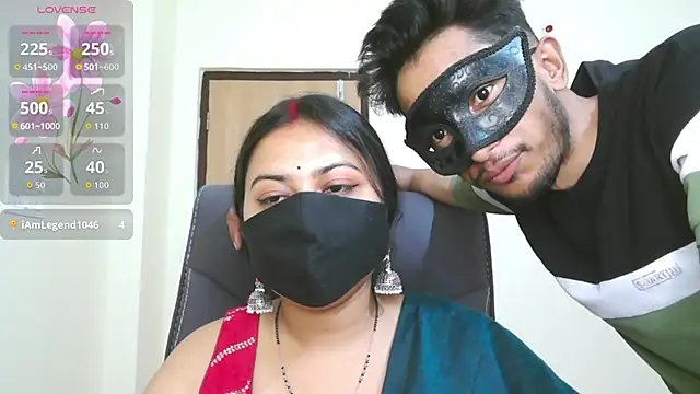 SassyWildCouple online show from April 2026 10:19:02 AM