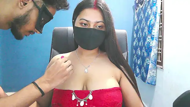 SassyWildCouple online show from October 2025 04:51:01 PM