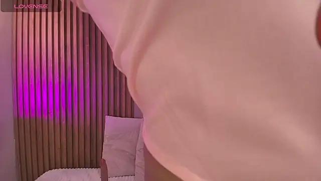 biancaa 18 online show from July 2026 07:38:02 PM