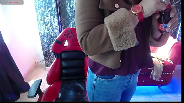 camixxx m online show from February 2026 12:49:02 PM