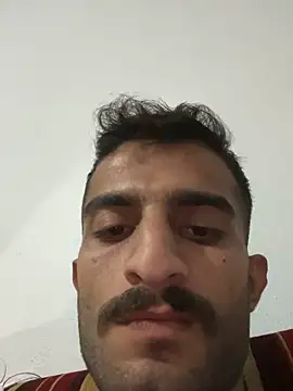 Snapshot of Ylcn11 chatting on November 2025 08:02:01 PM Ylcn11 online show from November 2025 08:02:01 PM