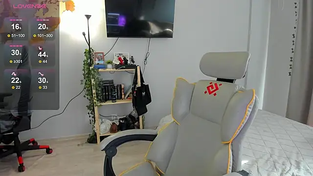 wwow meow online show from April 2026 09:49:02 AM