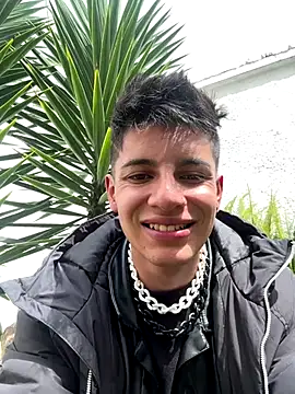 YEICK-17 online show from December 2025 06:31:01 PM