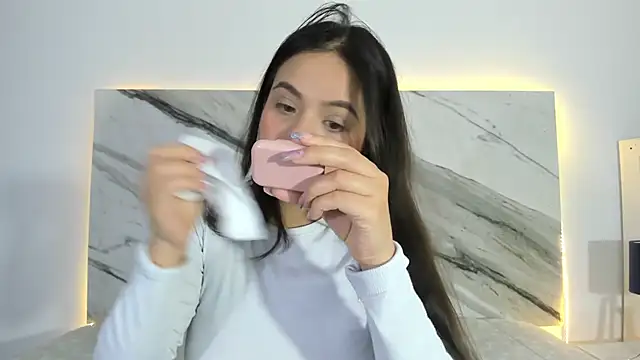 thamiina  online show from September 2025 07:07:01 PM