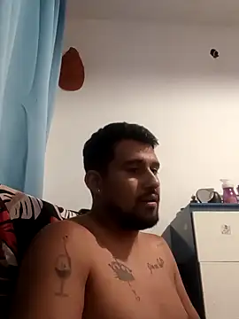 maxiiii125 online show from November 2025 02:44:02 AM