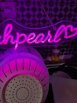 sarahpearlx online show from February 2026 07:08:01 AM