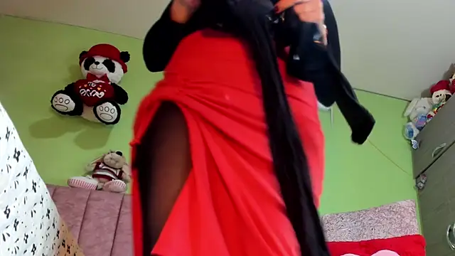 hot Dariana pantyhose online show from November 2025 03:49:02 PM