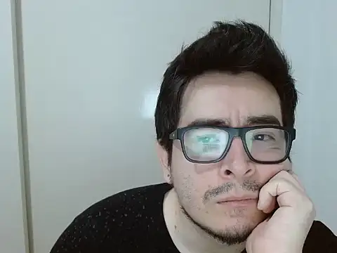 jvier1990 online show from April 2026 01:49:01 PM