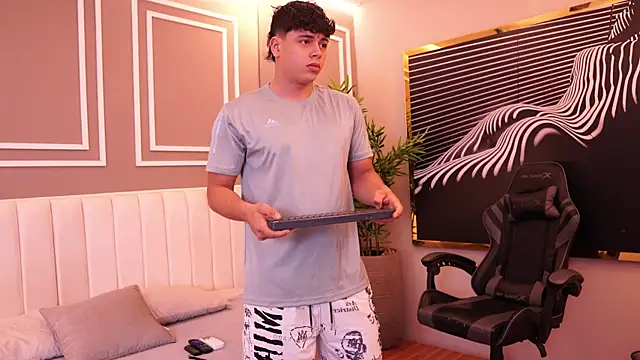 Ethan occonor online show from June 2026 12:38:01 PM